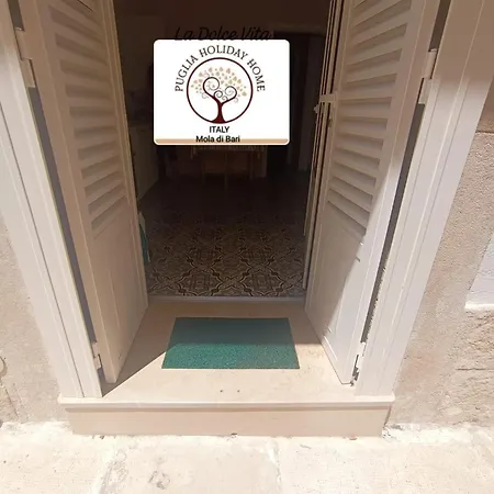 Puglia Mola di Bari